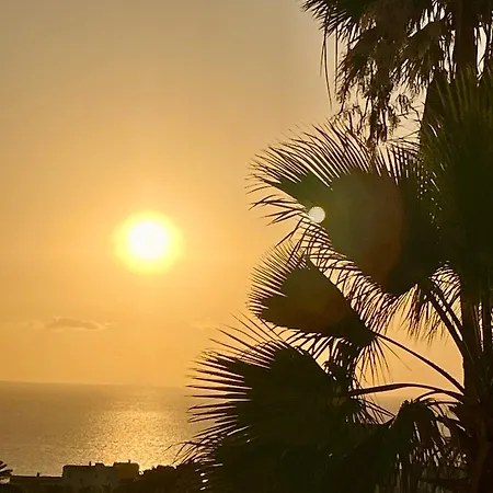 Daire Tenerife Holidays *